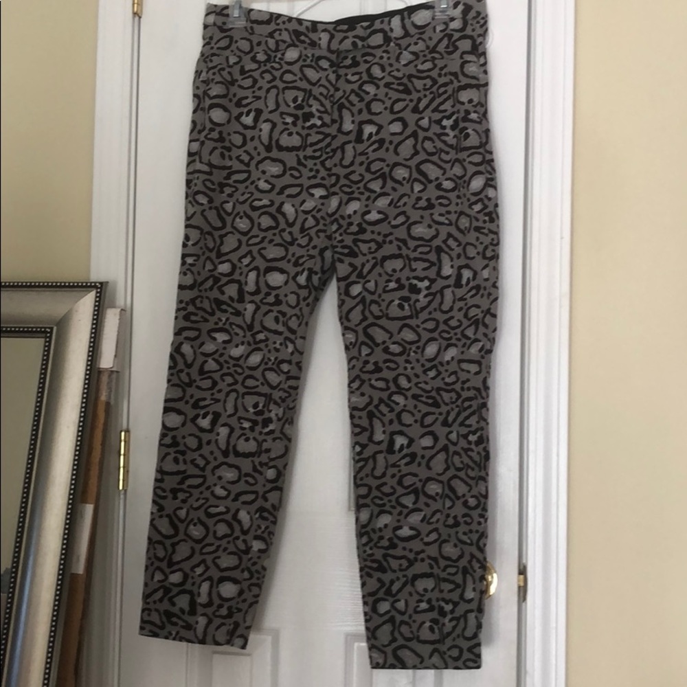 Cute and comfy leopard pants!!